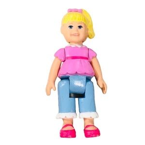 Special Edition Toys R Us Fisher Price Loving Family Little Girl Dollhouse Figur
